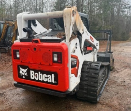 2025 Bobcat T770 Skid Steer - Image 3