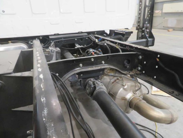 2025 Hino L6-25 - Image 23