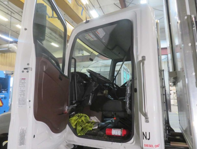 2025 Hino L6-25 - Image 3