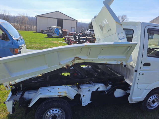 2025 Suzuki Carry Dump Truck - Image 14