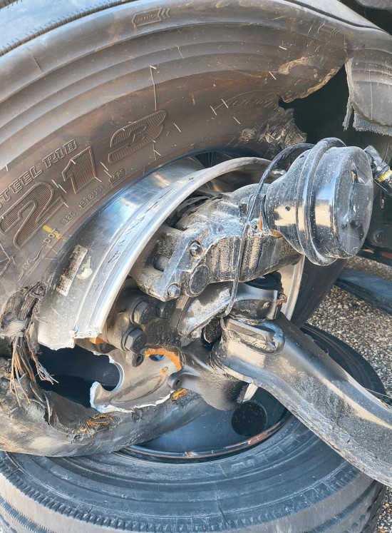 2026 International LT62F - Image 13