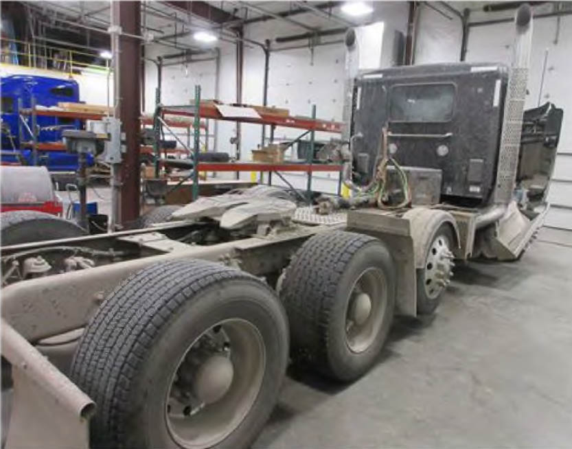 2026 Kenworth T880 - Image 6