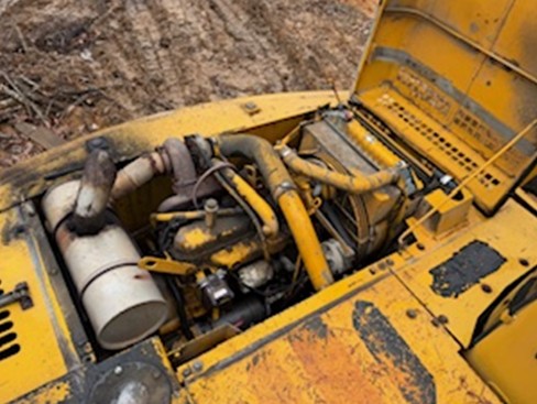 John Deere 490E Excavator - Image 3