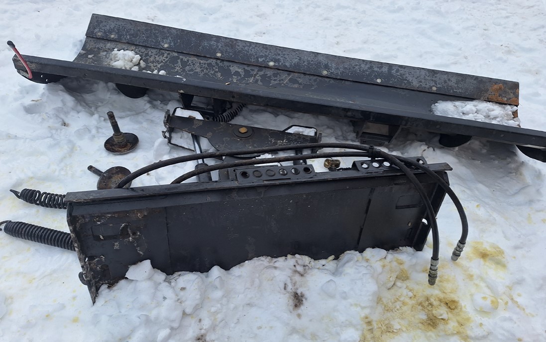 Bobcat Snowblade - Image 8