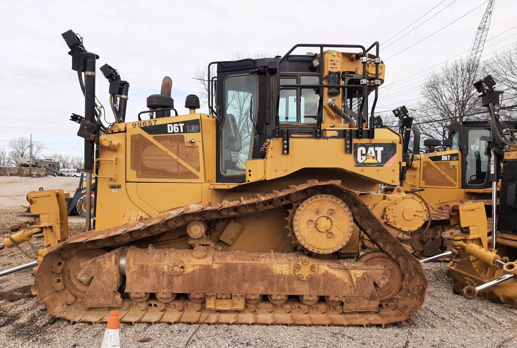 2015 Caterpillar D6TLGP Dozer (2)