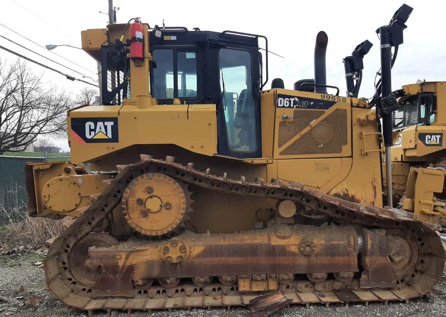 2015 Caterpillar D6TLGP Dozer (3) - Image 2