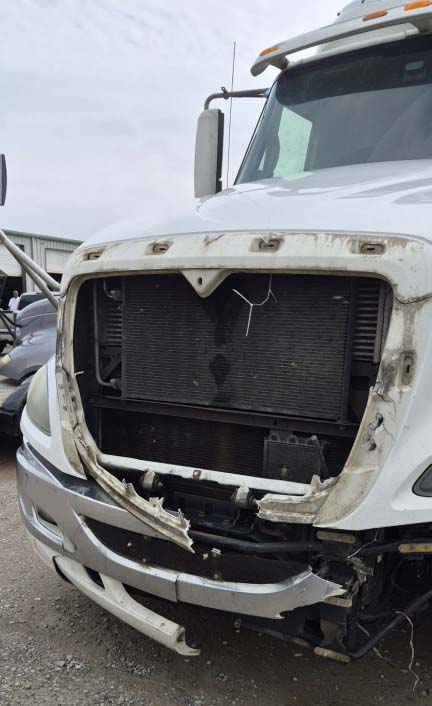 2008 International LF627 - Image 15