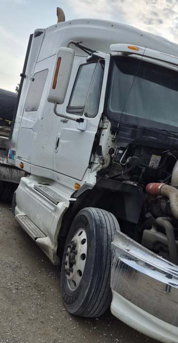 2008 International LF627 - Image 3