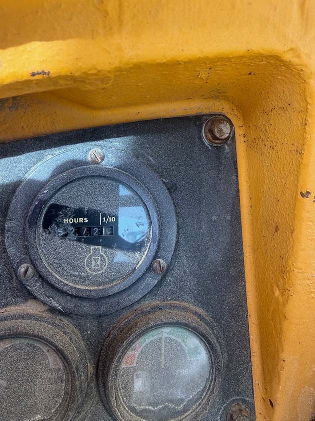 John Deere 644B Wheel Loader - Image 9