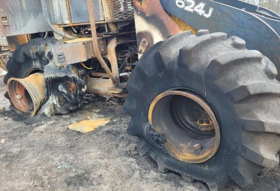 2007 John Deere 624J Wheel Loader - Image 6