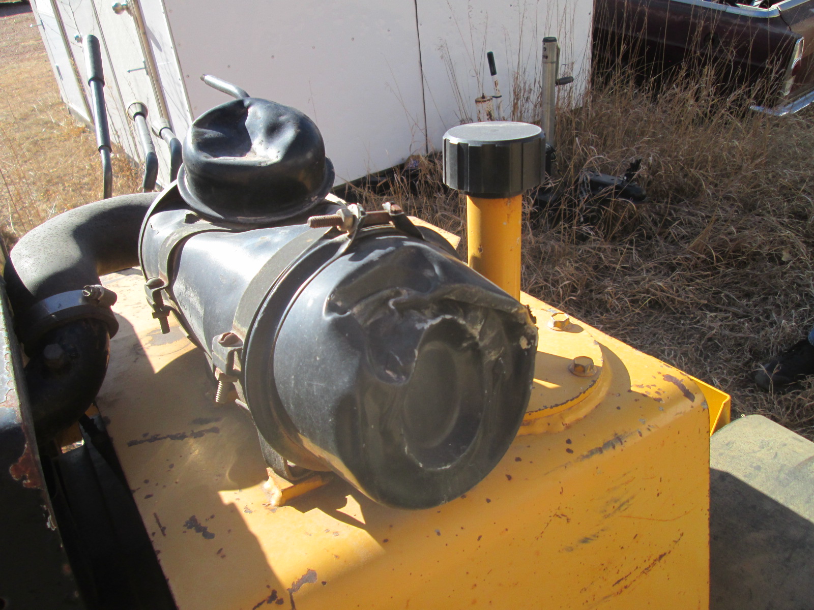 2002 Vermeer LM42 Trencher - Image 10