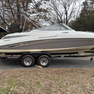 2007 Yamaha SX230 Ski Boat