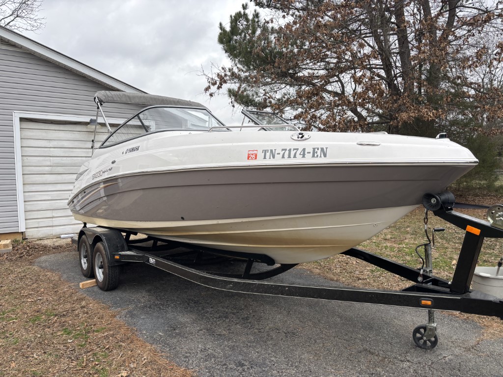 2007 Yamaha SX230 Ski Boat - Image 4