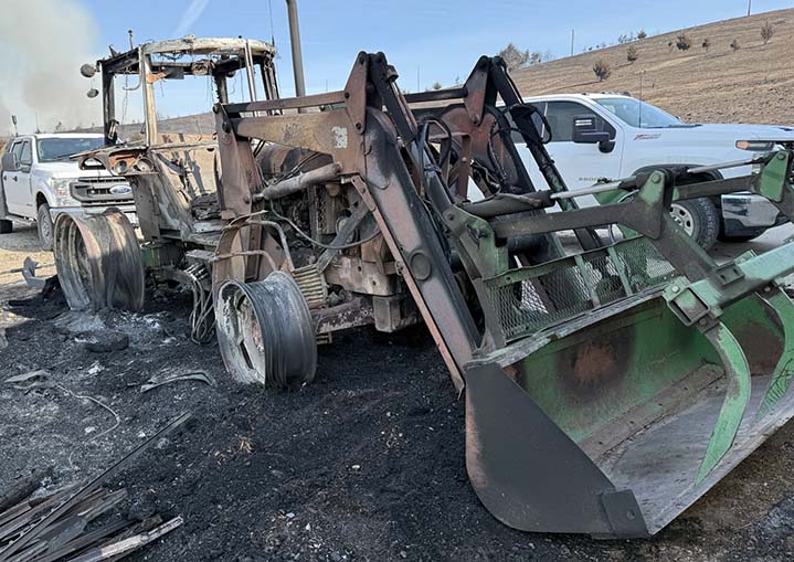 1987 John Deere 3150 Tractor - Image 3