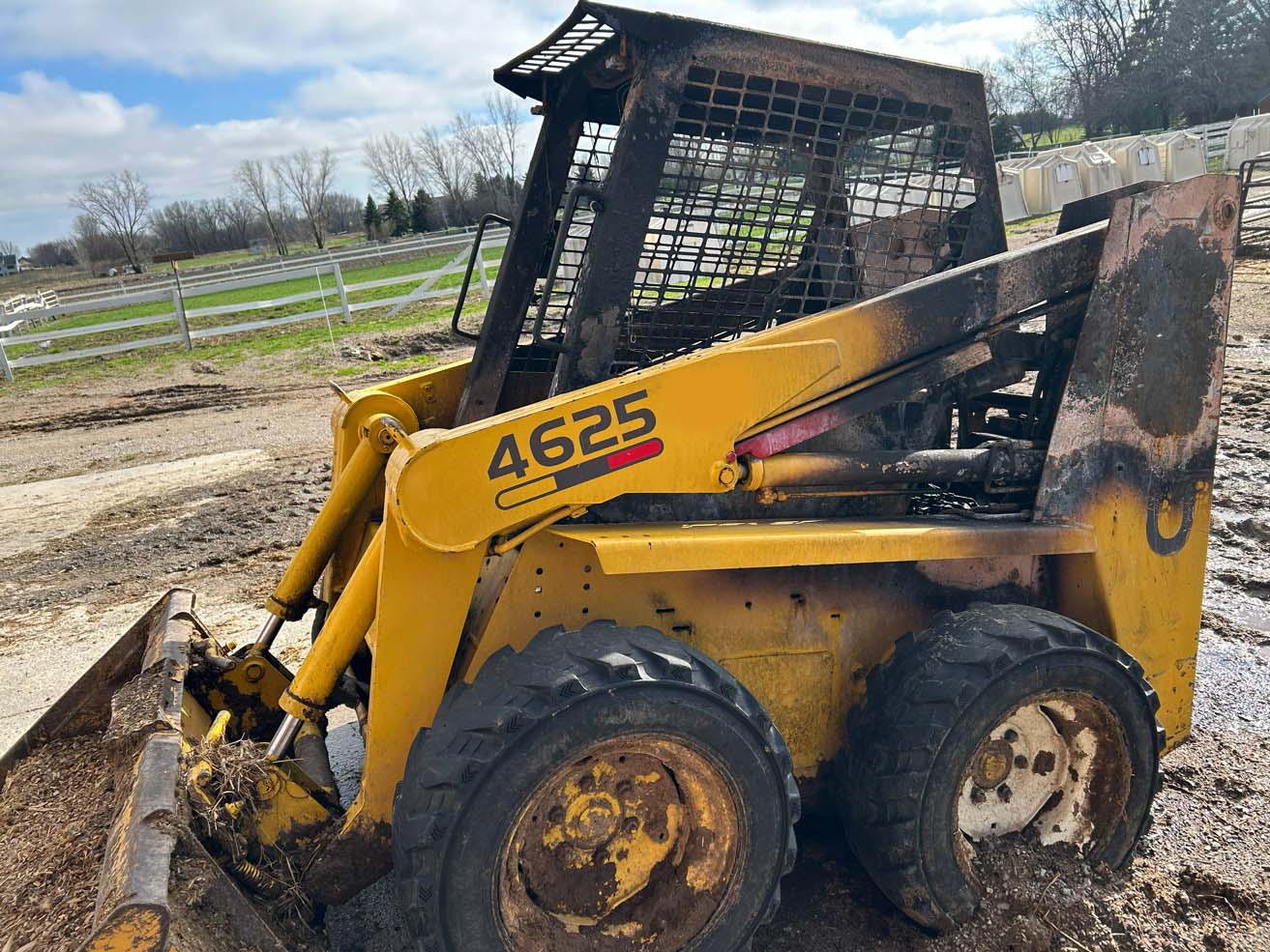 1997 Gehl 4625 Skid Steer