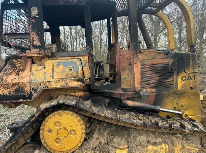 1990 Caterpillar D5H Dozer - Image 4