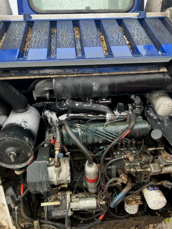 2001 Bobcat 773 Skid Steer - Image 4