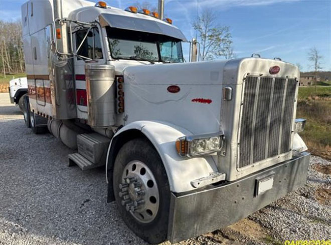2001 Peterbilt 379