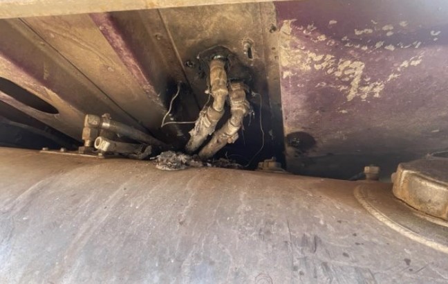 2003 Peterbilt 379 - Image 12