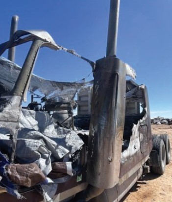 2003 Peterbilt 379 - Image 5