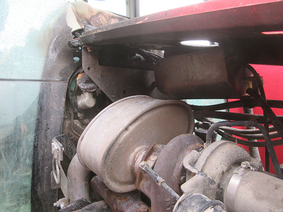 2004 Massey Ferguson 4355 Tractor - Image 20