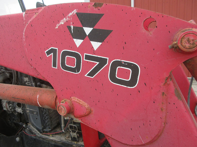 2004 Massey Ferguson 4355 Tractor - Image 9