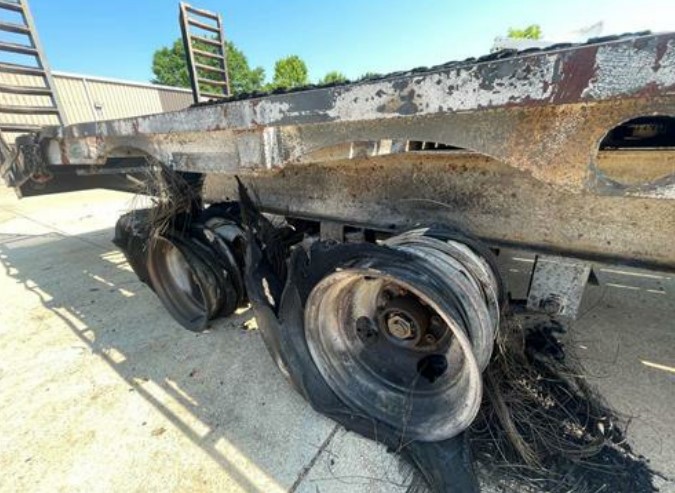 2004 Rollins Equipment 5480 Trailer - Image 10