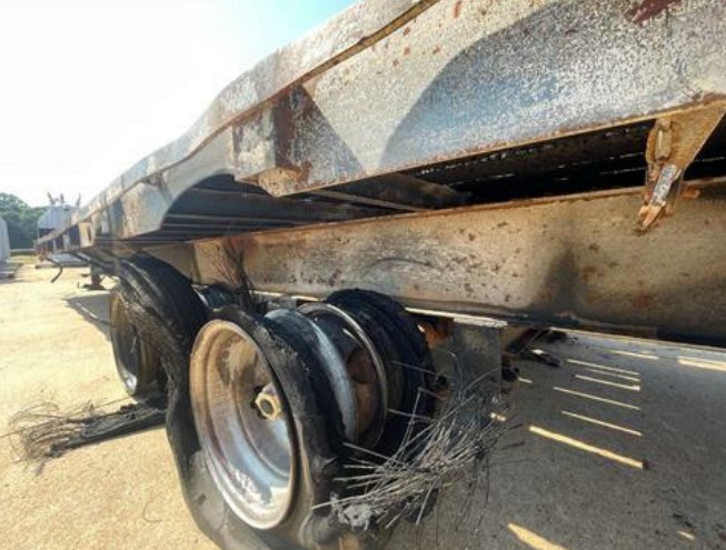 2004 Rollins Equipment 5480 Trailer - Image 11