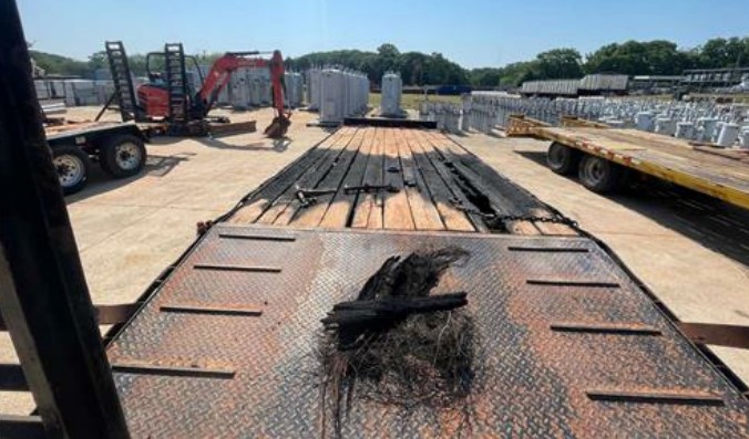 2004 Rollins Equipment 5480 Trailer - Image 8