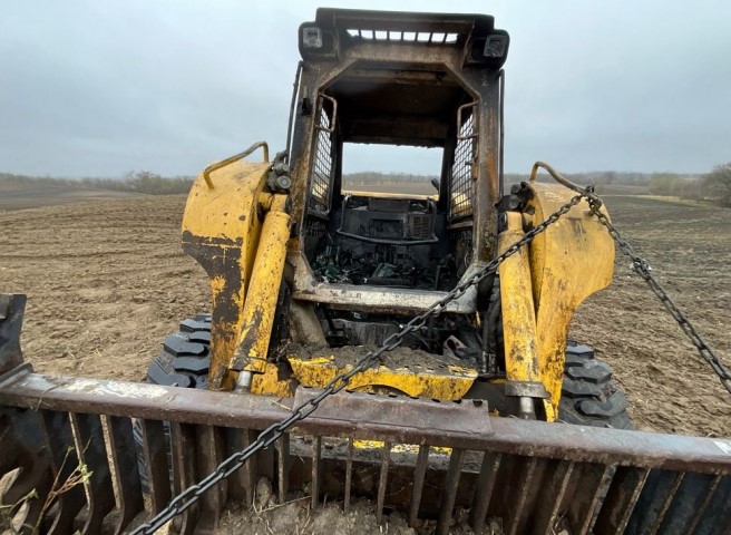 2005 Gehl 7800 Turbo Skid Steer - Image 5