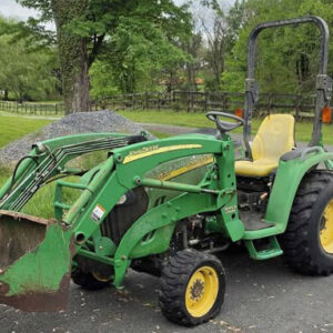2005 John Deere 3520 Tractor
