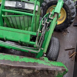 2005 John Deere 790 Tractor