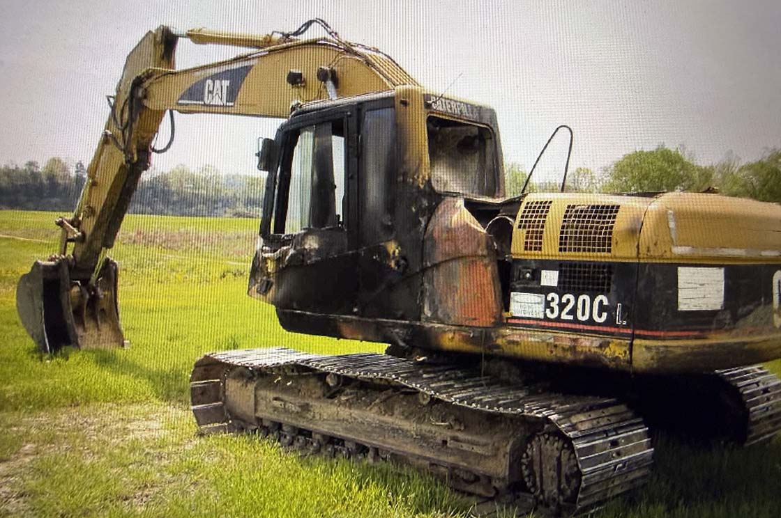 2006 Caterpillar 320CL Excavator - Image 2