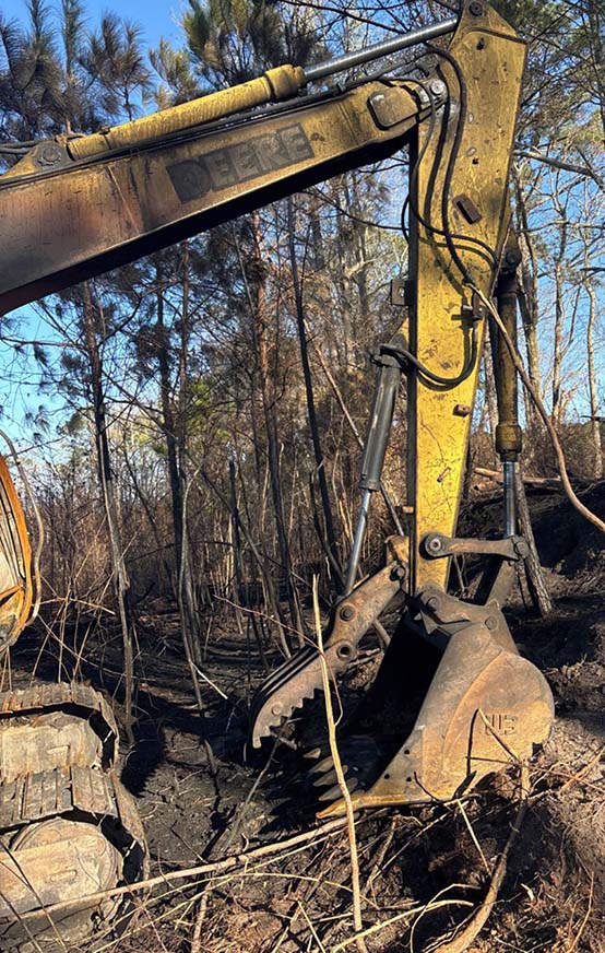 2006 John Deere 120C Excavator - Image 11