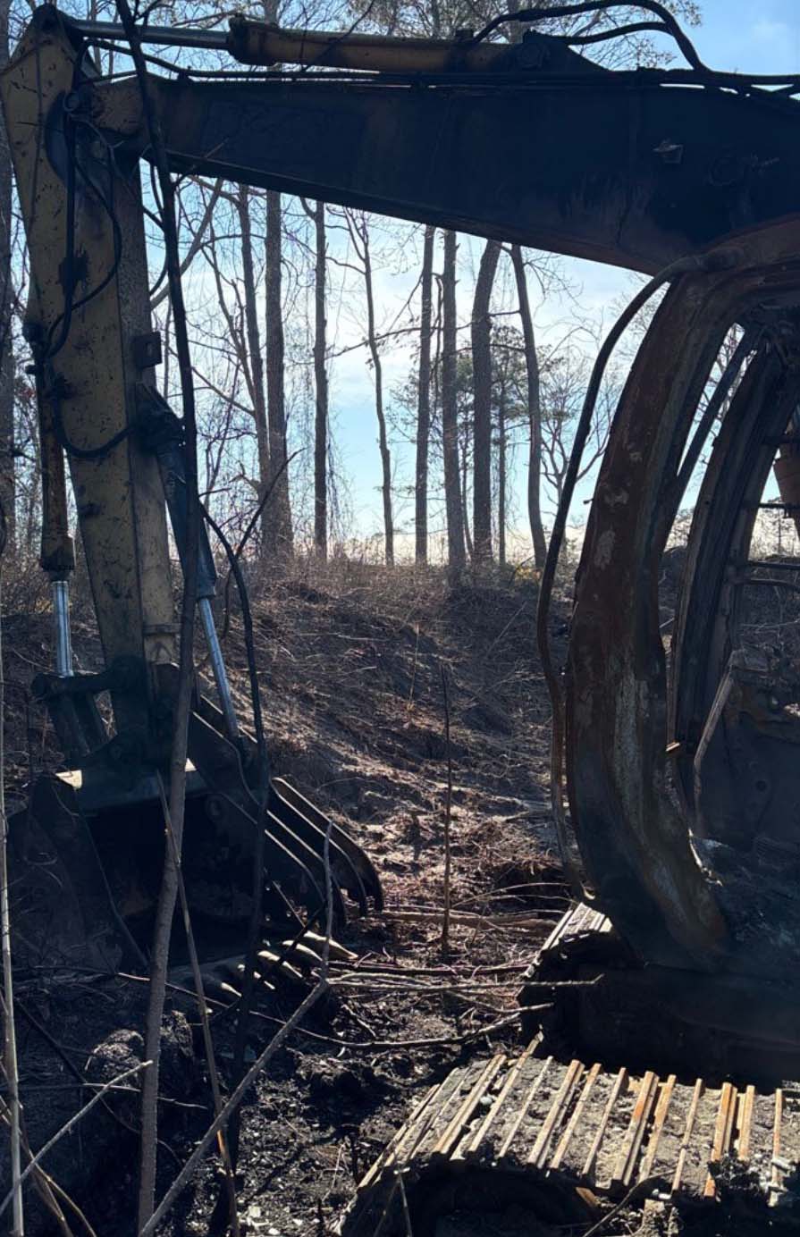 2006 John Deere 120C Excavator - Image 12