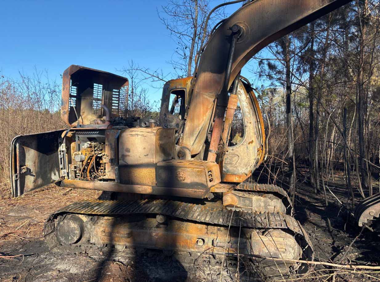 2006 John Deere 120C Excavator - Image 2