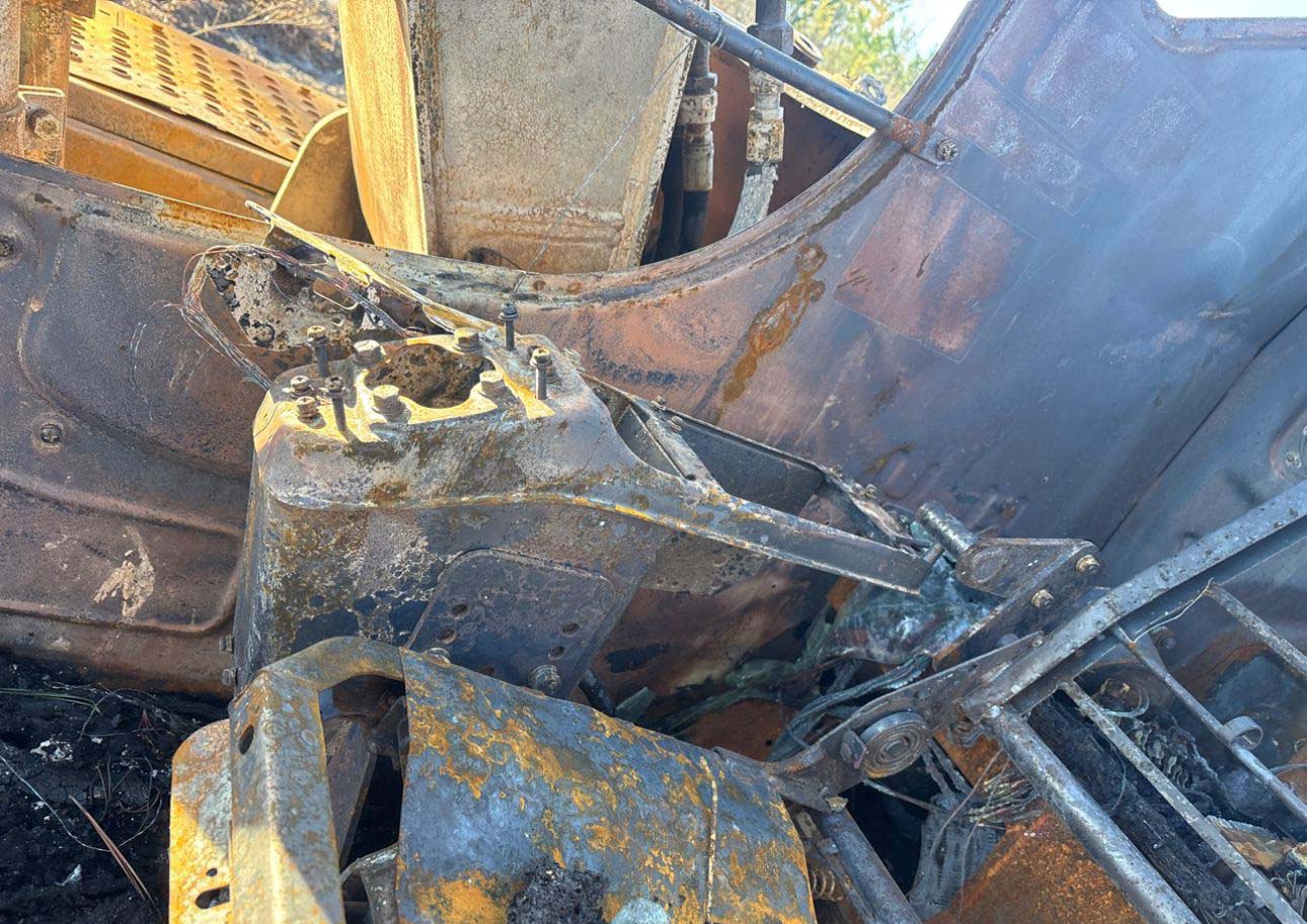 2006 John Deere 120C Excavator - Image 32