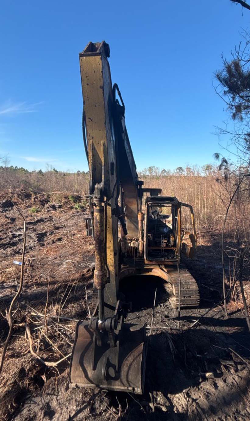 2006 John Deere 120C Excavator - Image 33