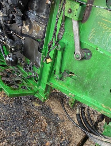 2006 John Deere 9660 STS Combine - Image 26