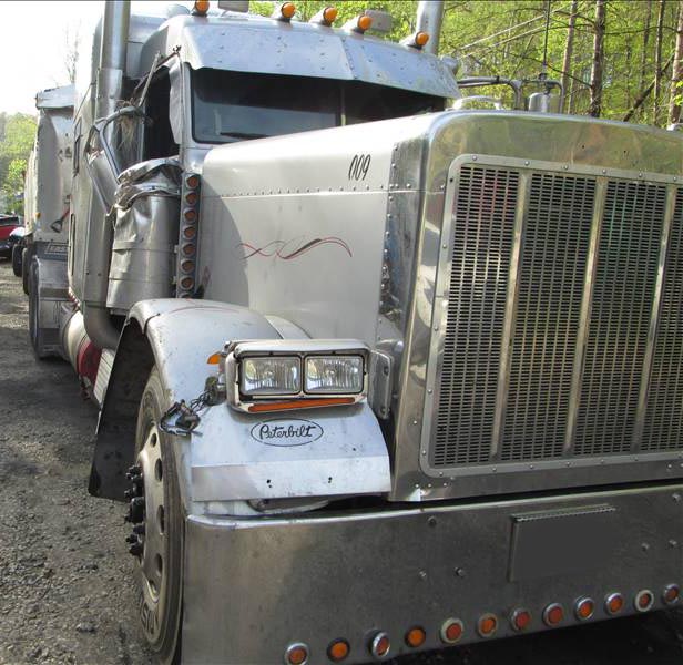 2007 Peterbilt 379 - Image 3