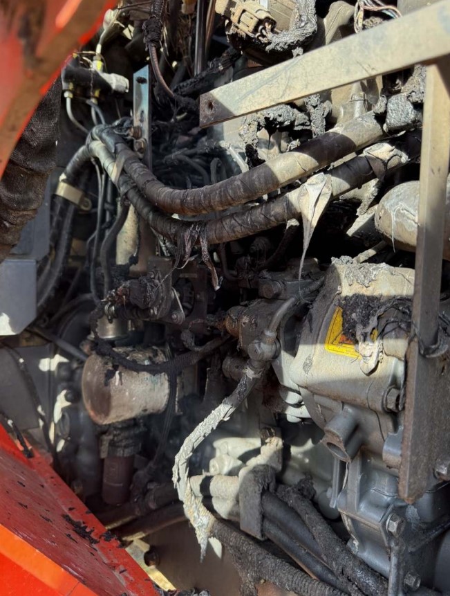 2008 Kubota M108X Tractor - Image 7