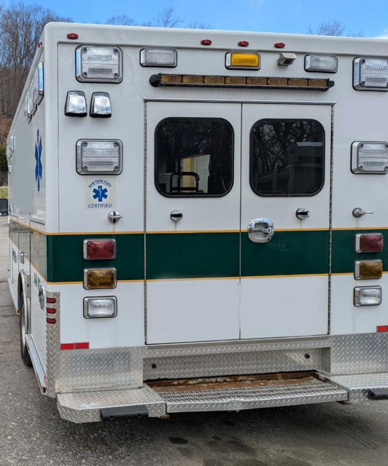 2009 Ford E-450 Ambulance - Image 3