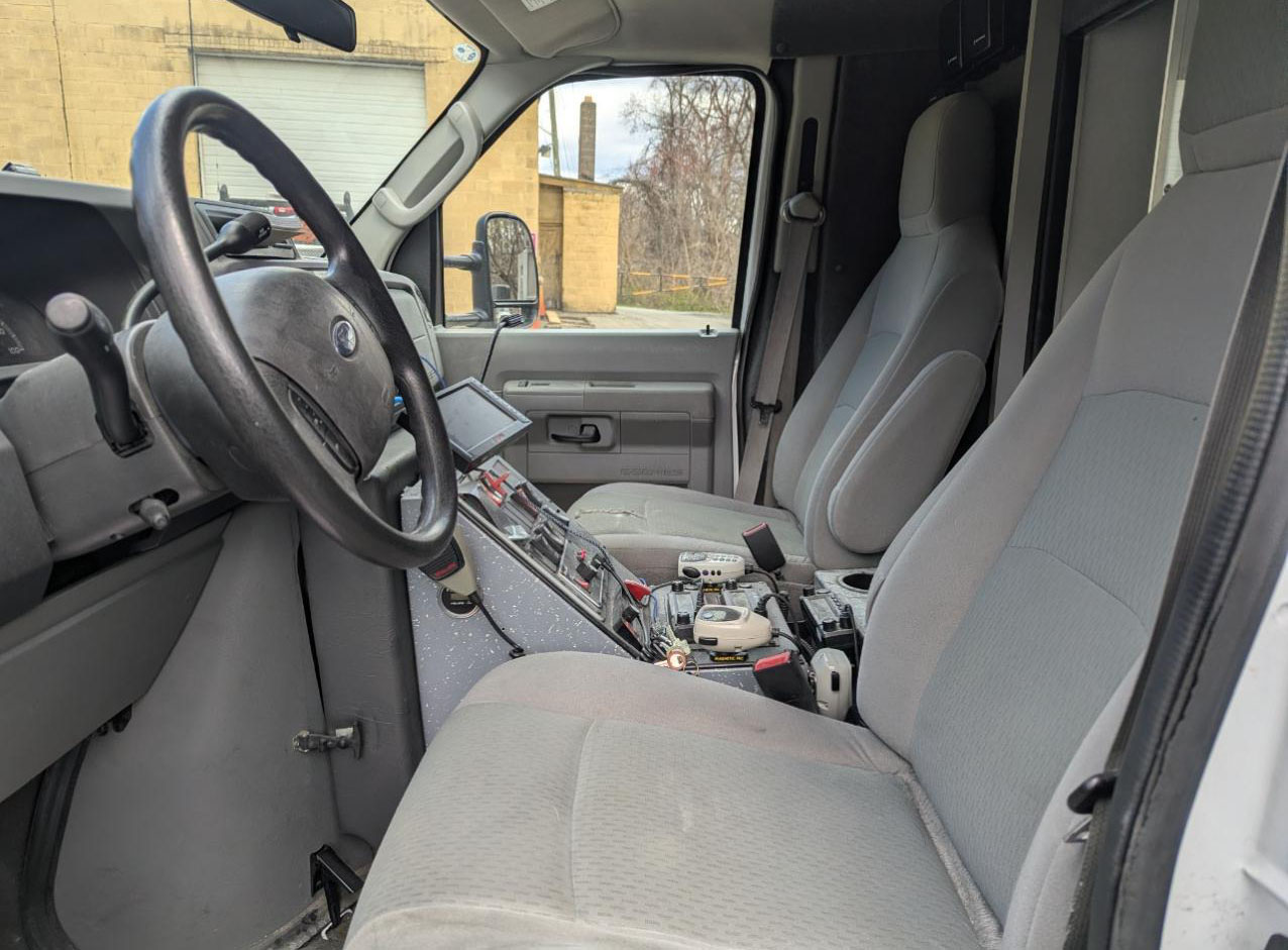 2009 Ford E-450 Ambulance - Image 5