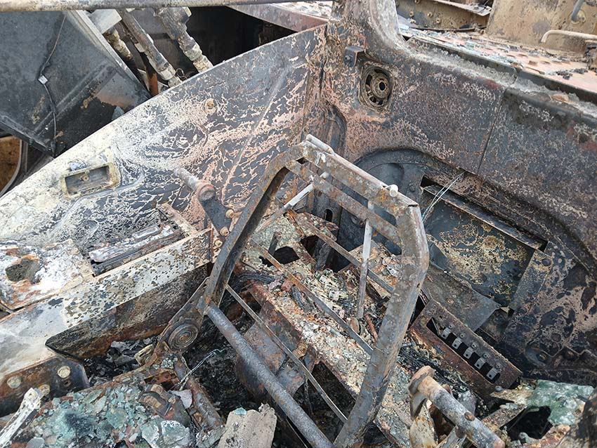 2009 John Deere 240D Excavator - Image 11