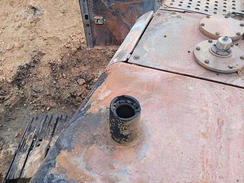 2009 John Deere 240D Excavator - Image 19