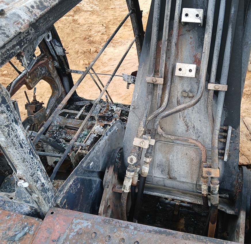 2009 John Deere 240D Excavator - Image 29