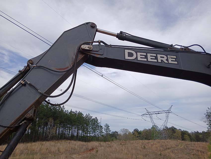 2009 John Deere 240D Excavator - Image 6