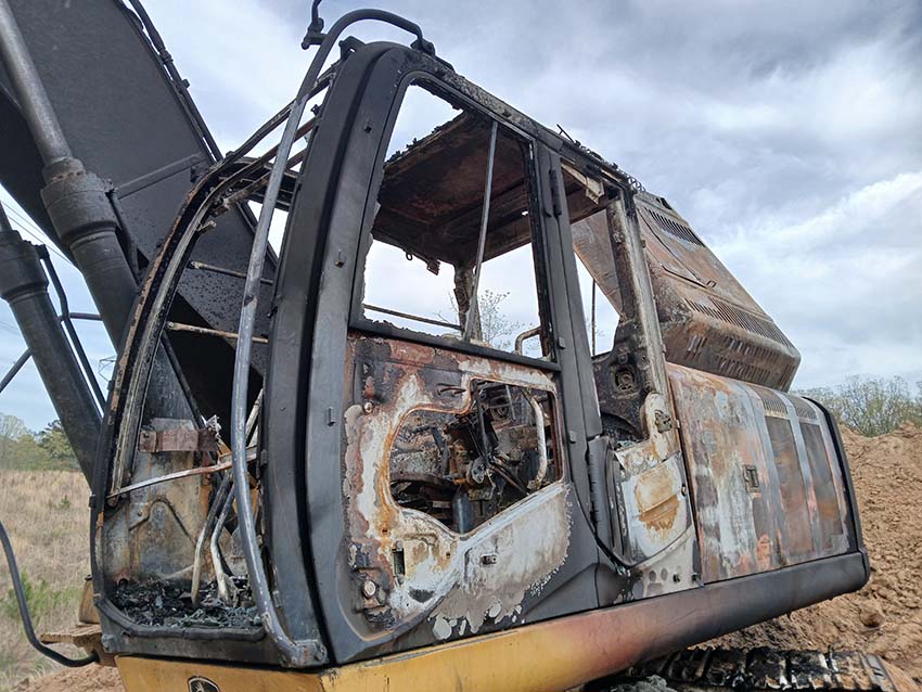 2009 John Deere 240D Excavator - Image 9