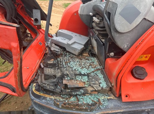 2009 Kubota KX121-3ST Excavator - Image 10