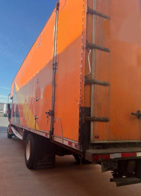 2010 Freightliner M2 106 Box Truck - Image 3